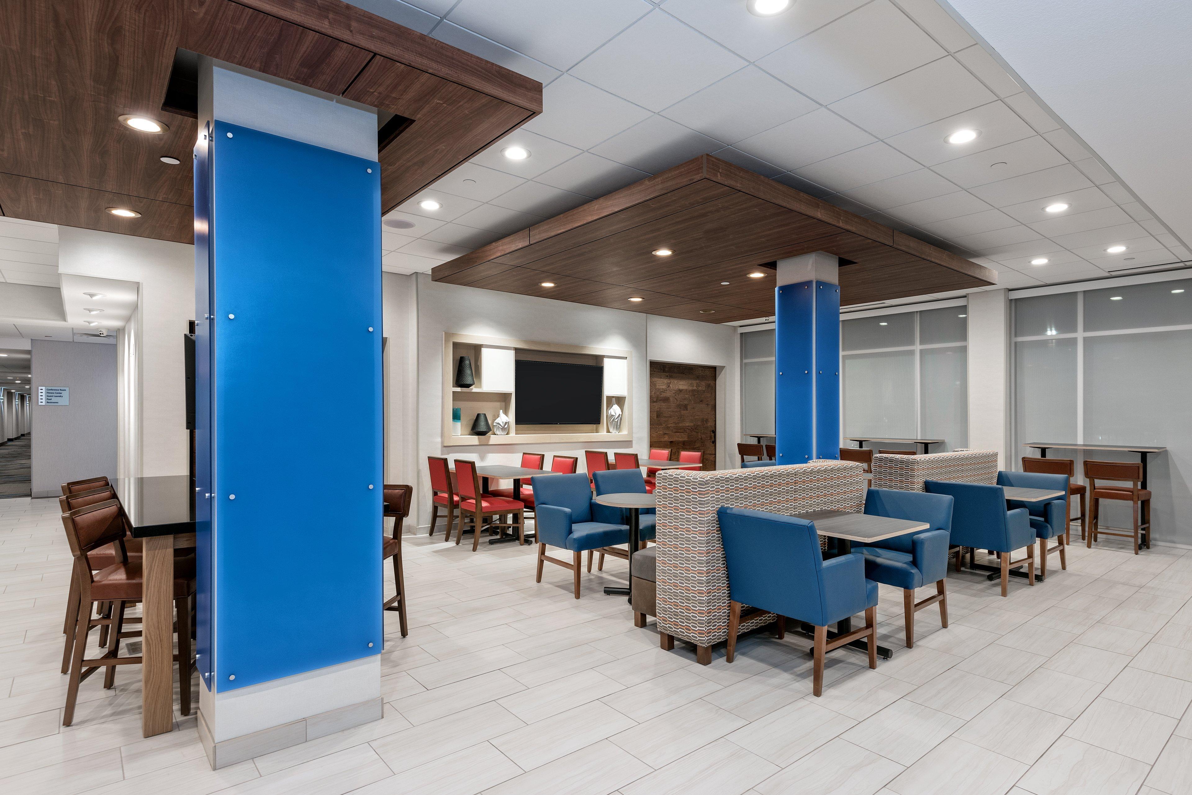 Holiday Inn Express & Suites Bryan - College Station By Ihg Экстерьер фото